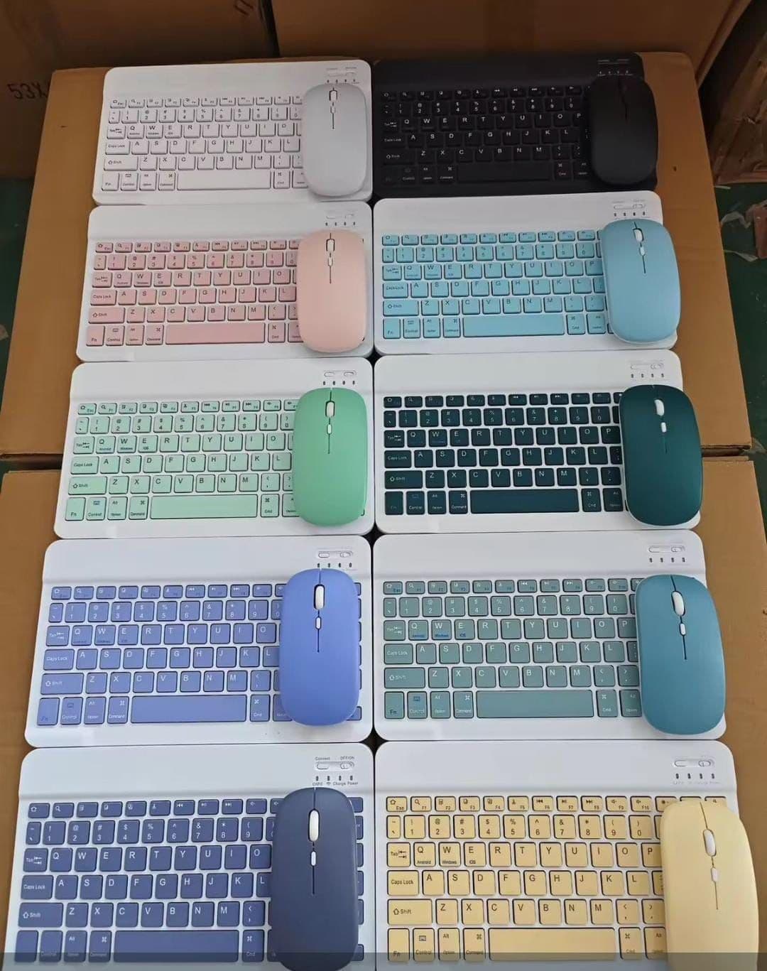 Ultra-Slim Wireless Bluetooth Keyboard and Mouse Combo – Multi-Device Portable Set for Tablets, iPads, and Laptops