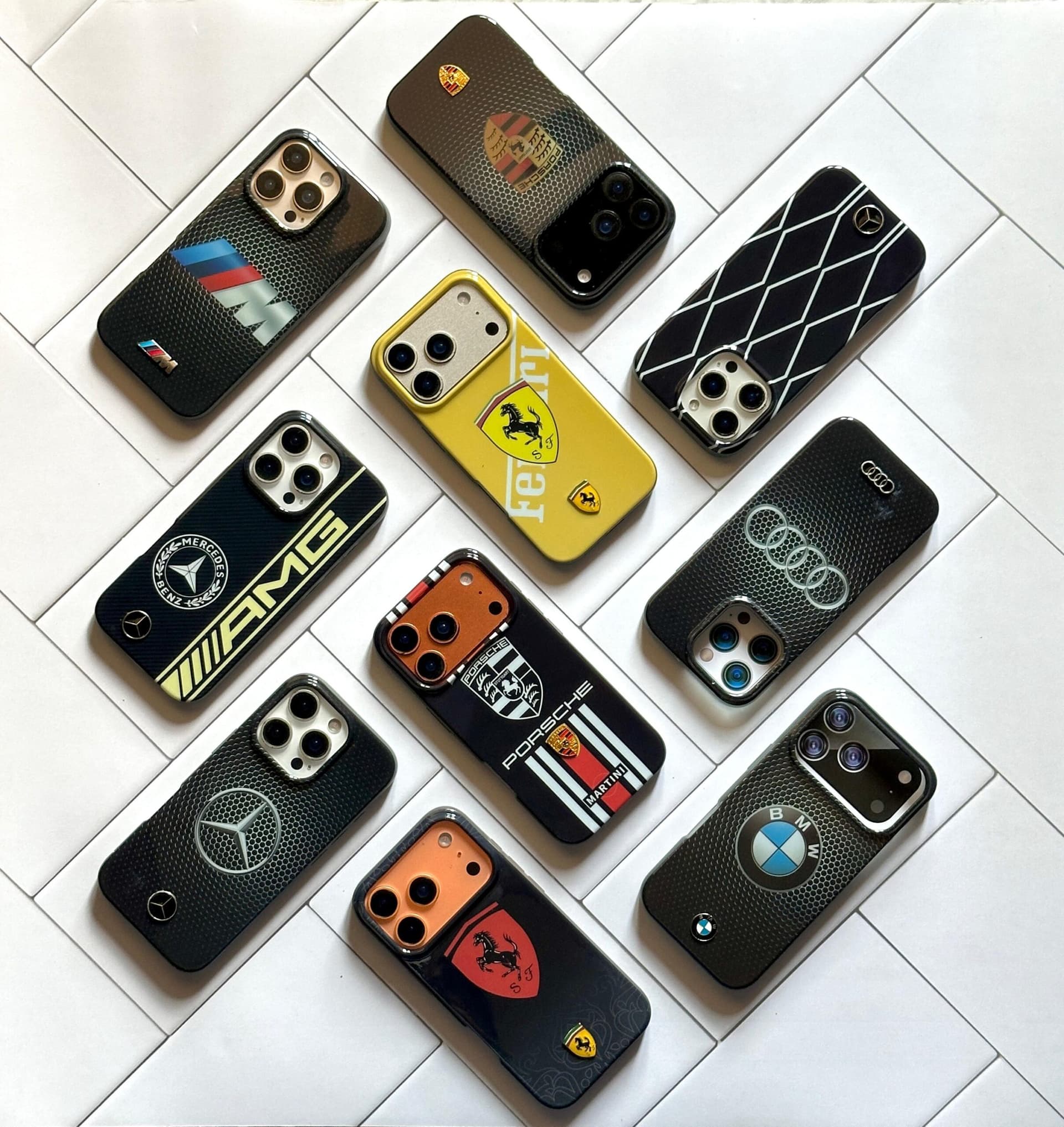 ORIGNAL MOTOR SPORT BRANDS PREMIUM CASE🏎‍🟀 Gripped 360👈🏻 Metal brand logo👈🏻 Real feel case — Model: IP 15 PRO