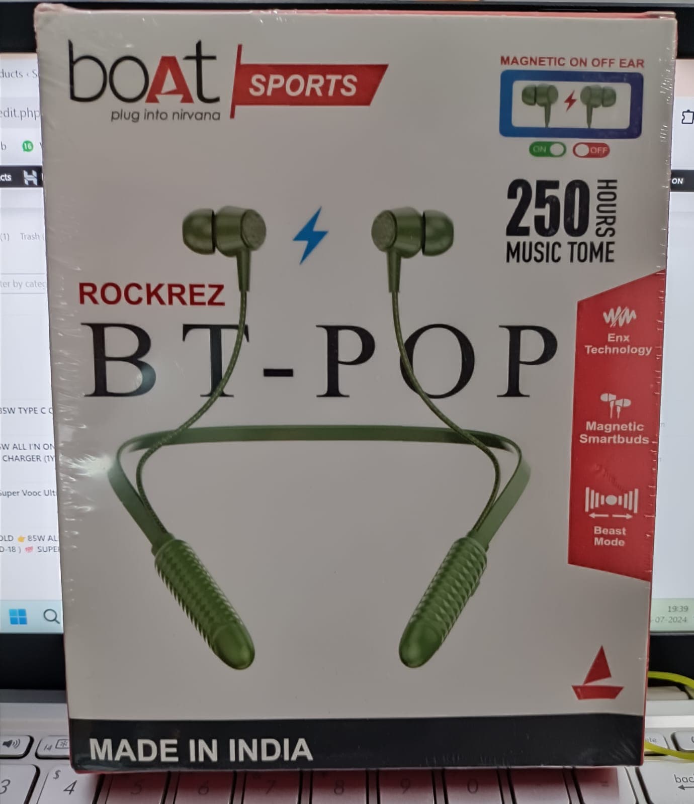 BOAT ROCKERZ BT-POP NEACKBAND