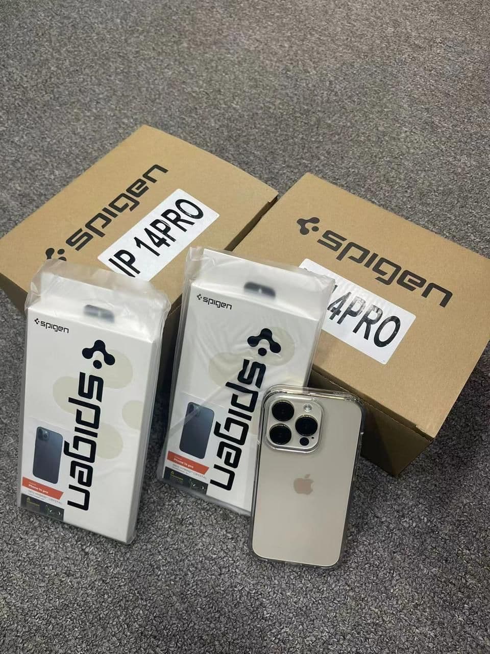 100% Original Spigen High Quality Tpu Back Case — Model: IP 11
