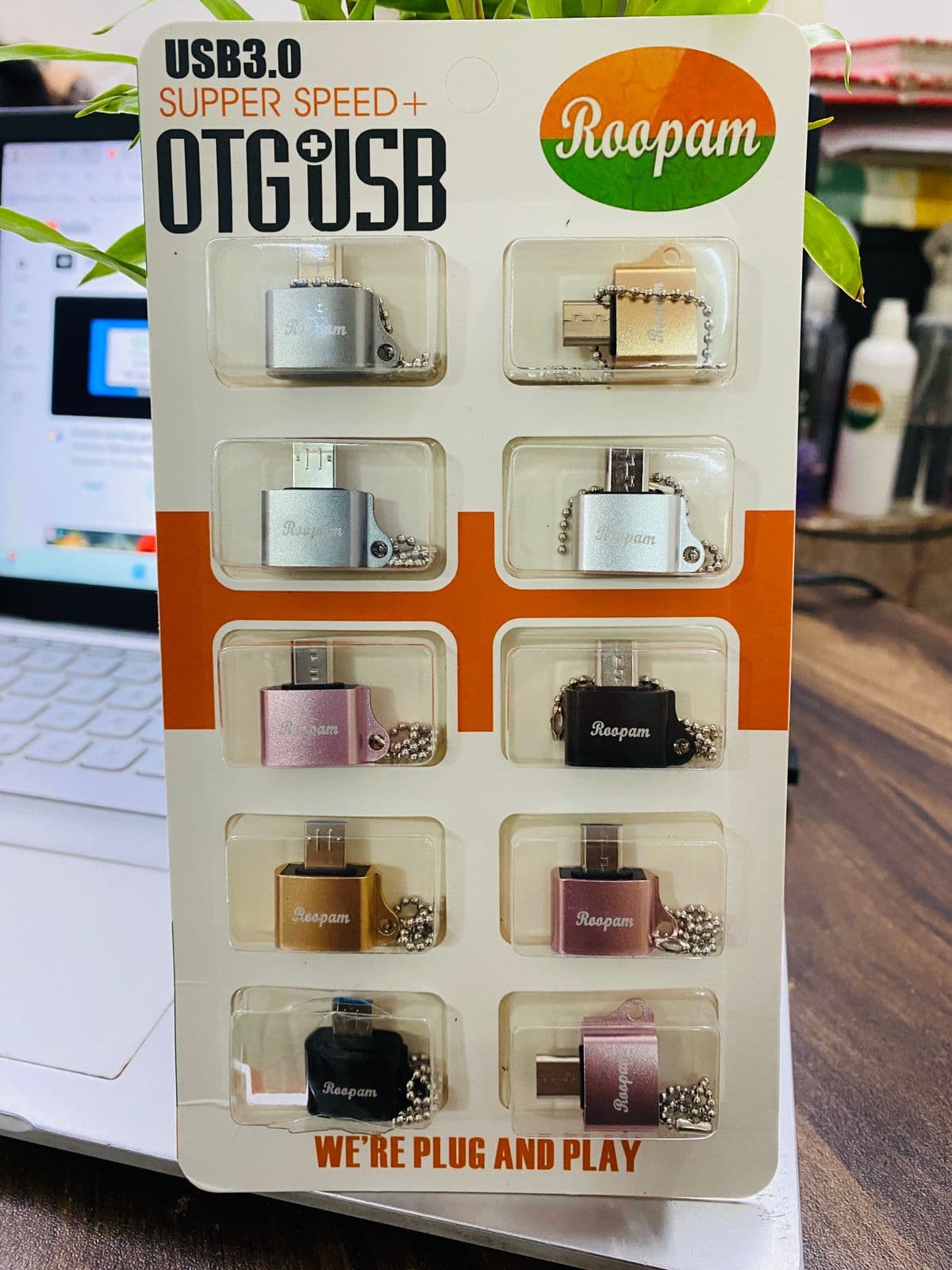 ROOPAM USB TO V8 OTG METAL